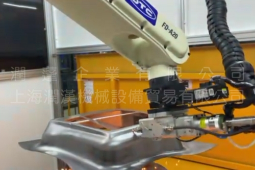 OTC ROBOT laser cutting